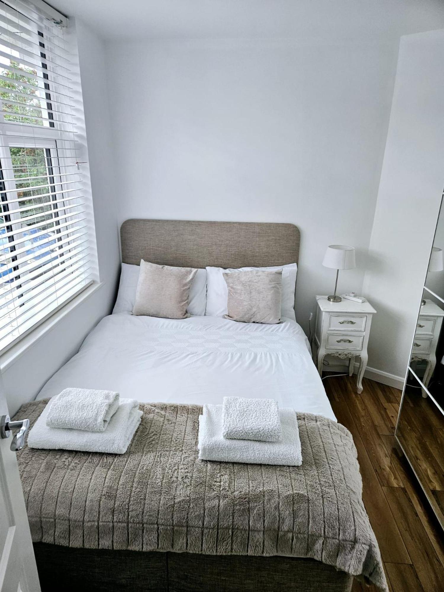Villa Knollmead House Surbiton Esterno foto